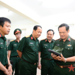 Deputy Minister of National Defense inspects Military Materials Research Institute 2 Thứ trưởng Bộ Quốc phòng kiểm tra Viện Nghiên cứu Vật tư Quân sự